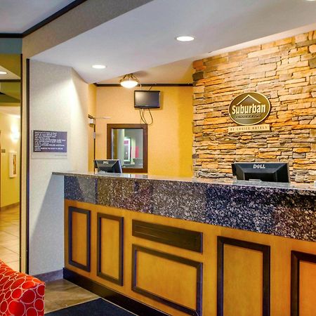 Suburban Studios Cedar Falls Εξωτερικό φωτογραφία