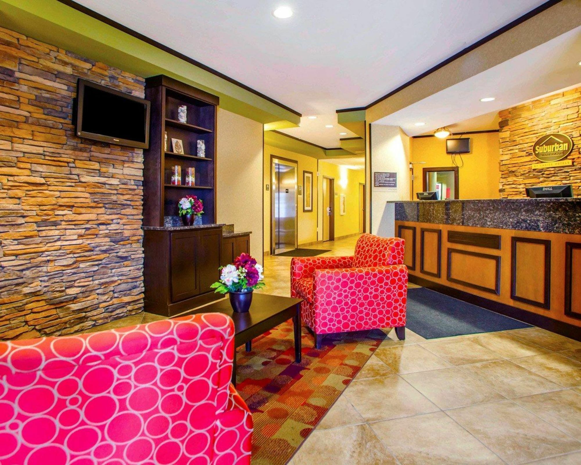 Suburban Studios Cedar Falls Εξωτερικό φωτογραφία